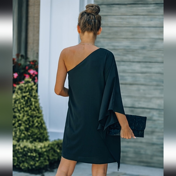 One Shoulder Statement Dress - Picture 4 of 5